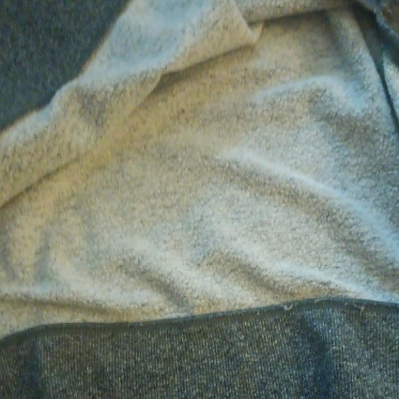 🤠Calvin Klein Gray Cowl Neck Sweatshirt Size Large - Picture 5 of 7